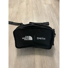 The North Face & Smith Black Explore Adjustable Waist Fanny Pack Bag