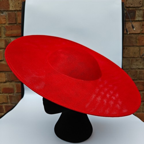Red large fascinator hatinator - large,
