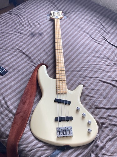 Nanyo sgc japan bass guitar - nanyo,