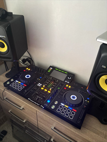 Pioneer xdj rx2 - pioneer, xdj-rx2,
