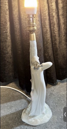 Nao lladro table lamp waking - lladro,