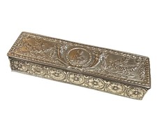 ANTIQUE FRENCH 800 SILVER REPOUSSE BOX TRINKET DRESSER BOX ~4”x1”X.5”