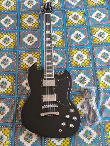 Freshman electric guitar - electric,