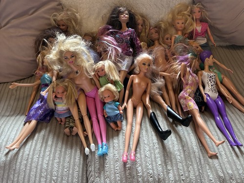 Barbie doll bundle - barbie, collection
