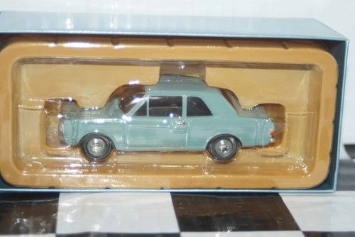 Vanguards corgi ford cortina - corgi,
