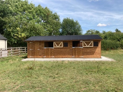 24x12 tack mobile stable - 6’,