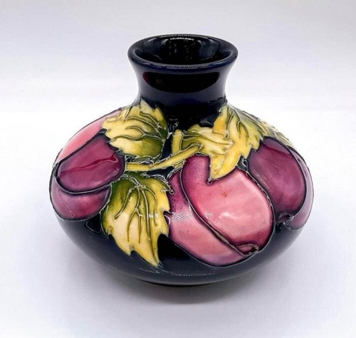 Moorcroft pottery plum - pottery,
