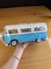 LEGO Volkswagen T2 Camper Van