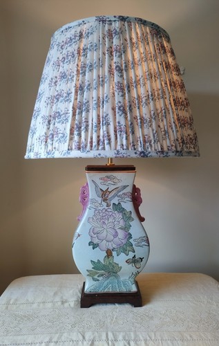 Large oriental famille rose - famille,