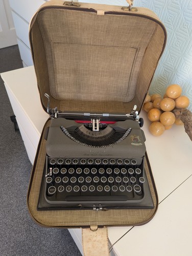 Vintage imperial typewriter - vintage,