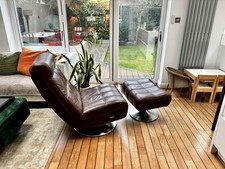 Beautiful Leather Swivel