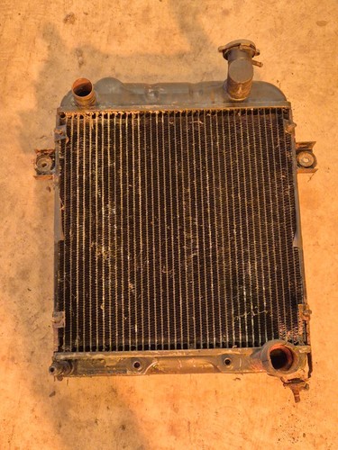 Daimler 2l radiator for - 2,