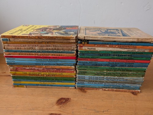 Ladybird books bundle - x,