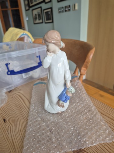 Nao girl figurine with teddy - girl,