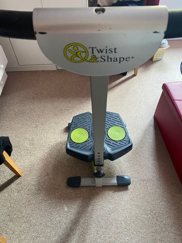 Twist and shape exercise - shape,