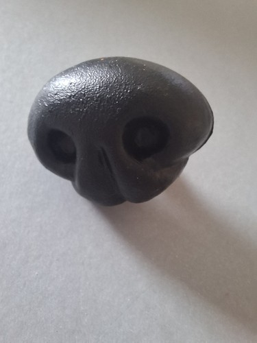 Black matt dog nose - black, stalk