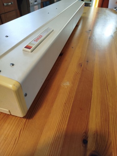 Singer knitting machine - singer,