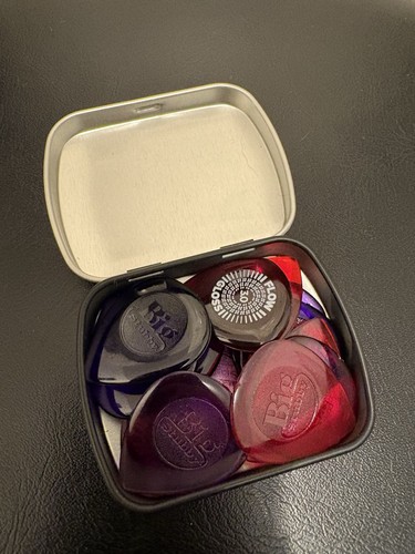 Dirty riffs pick tin - riffs, 14x