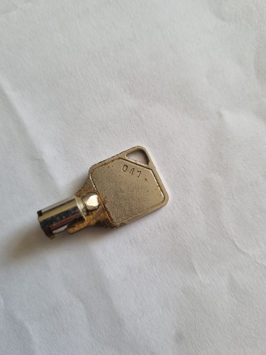 Key 041 for - , bewator