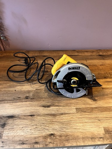 Dewalt circular saw corded - saw,