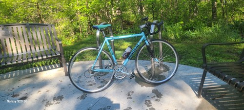 Bianchi giro celeste 700c - celeste,