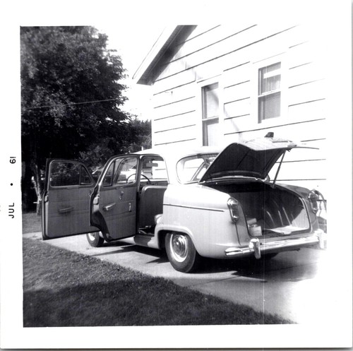 Vintage 1961 photograph - vintage, b&w