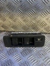 2013 NISSAN QASHQAI J10 Driver