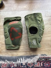 Leatt Airflex 3DF Kneepads for MTB Large In Great Used Condition
