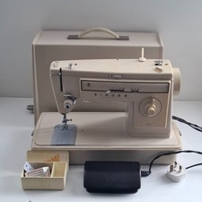 Singer 502 Sewing Machine With