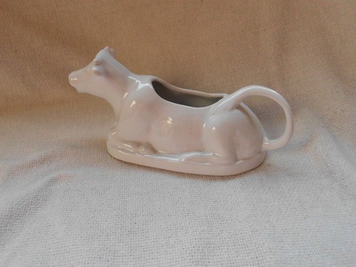 Green spectrum white cow - tg,