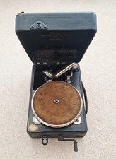 Viva-Tonal Columbia Grafonola No. 100 Portable Gramophone, Working
