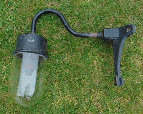Vintage revo cast iron - iron, swan