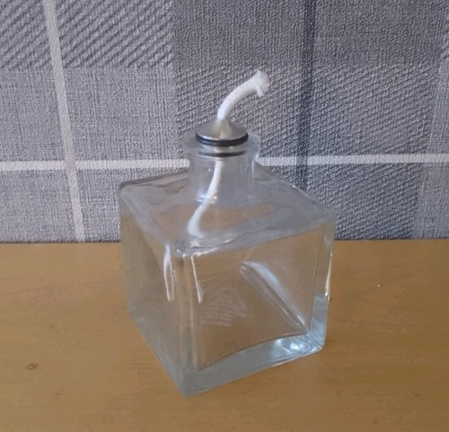 Square glass paraffin lamp - square,