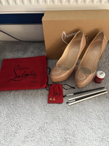 Christian louboutin nude - christian,