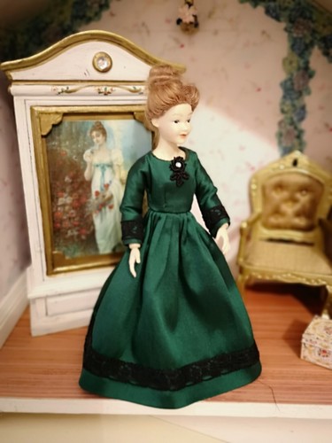 12th scale wearable gown for - wearable,