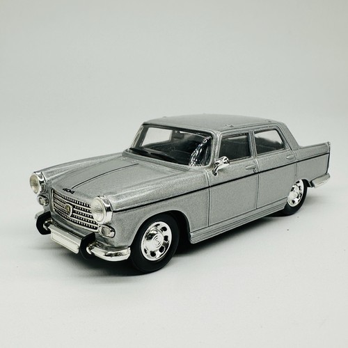 Del prado peugeot 404 - del, 1:43