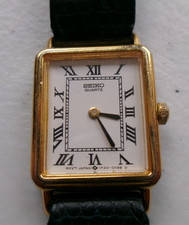 SEIKO 1F20-5040 - LADIES WATCH - GOLD TONE QUARTZ WRISTWATCH -  WORKING