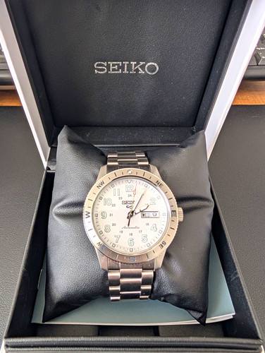 Seiko sports field watch - seiko, |