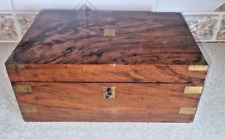 SUPER BURR TOPPED BLUE LEATHER LOCKABLE WRITING SLOPE WITH HIDDEN COMPARTMENT VG