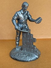 English Miniatures Bricklayer