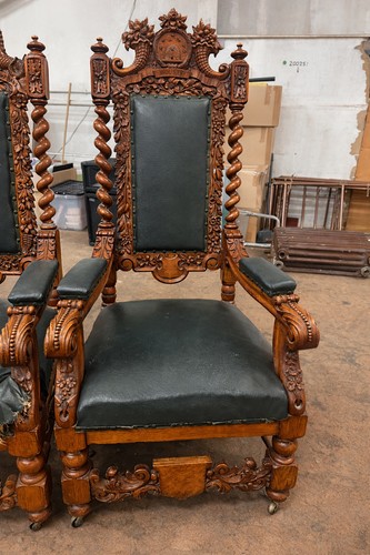 Pair throne chairs - pair,