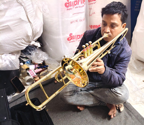 Trombone valve made of pure - valve,
