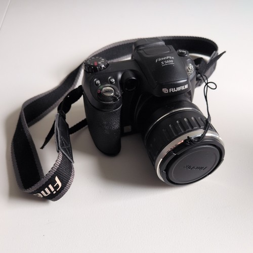 Fujifilm finepix s5600 digital - finepix,