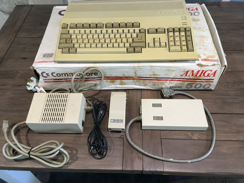Commodore amiga 500 computer - commodore,
