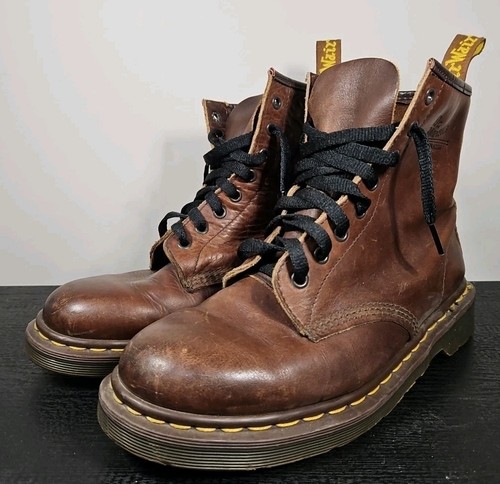 Made england doc marten - made,
