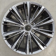 A good  18x8 Inch ET44 OEM GENUINE VW Passat Liverpool 3G0601025BN Alloy