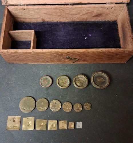 Victorian collection brass - of,