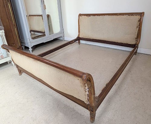 Old french scroll - end,