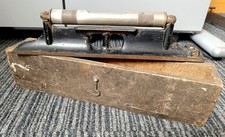 The L.S. Starrett Co. USA High Precision Machinist Level