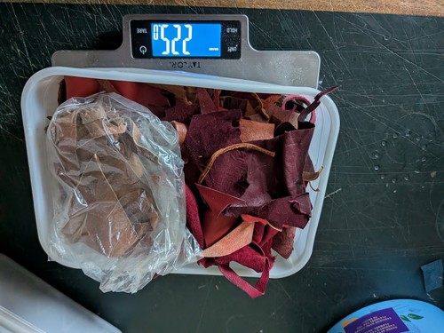 Huge 7kg bundle leather - huge, of